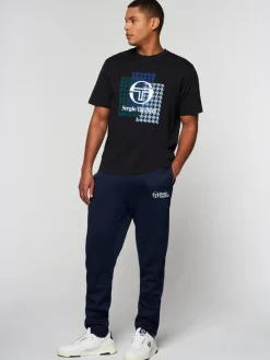 Hot Cori T-Shirt- Black Beauty The Essentials