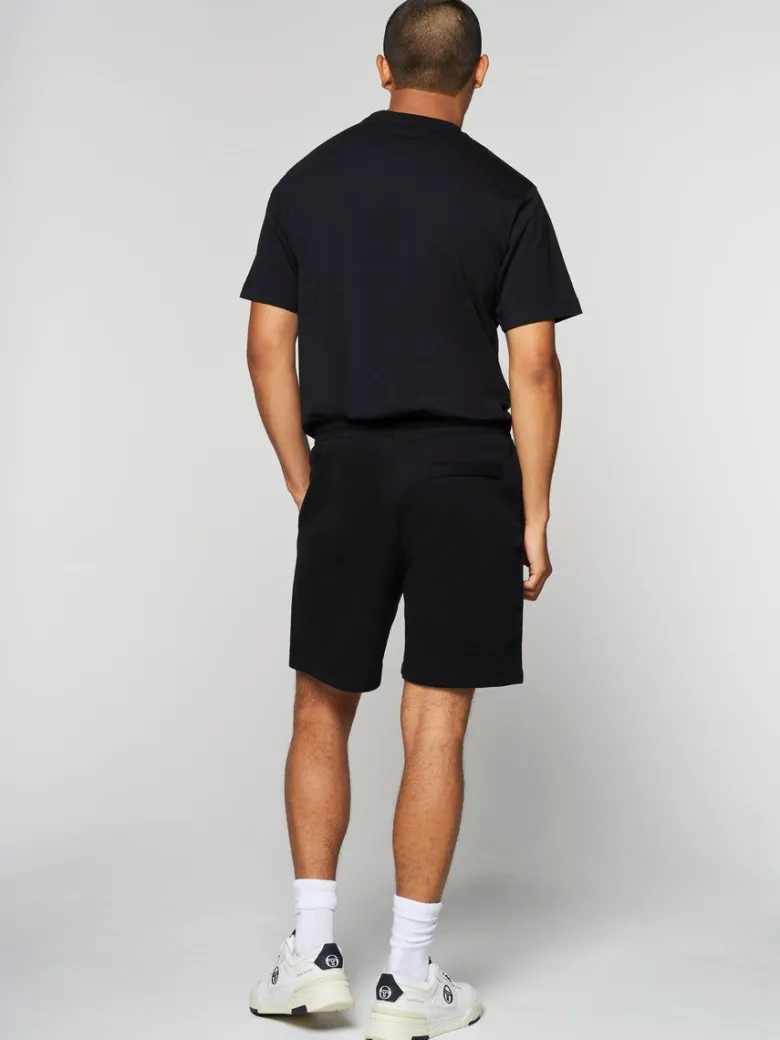 Outlet Heritage Short- Black Beauty View All