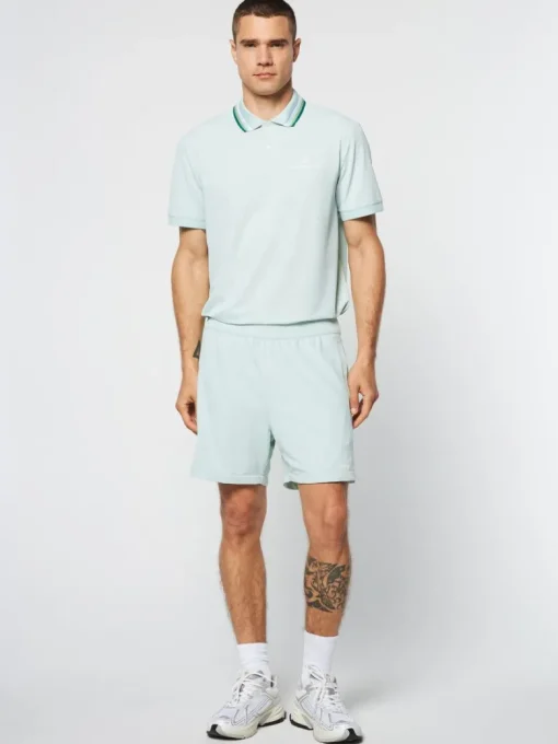 Outlet Veloce Short- Surf Spray View All